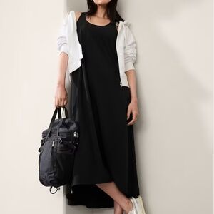 Athleta Presidio dress in black